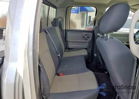 2010 Dodge Ram 1500 z USA, uszkodzony, nr VIN 1D7RB1GP3AS104908